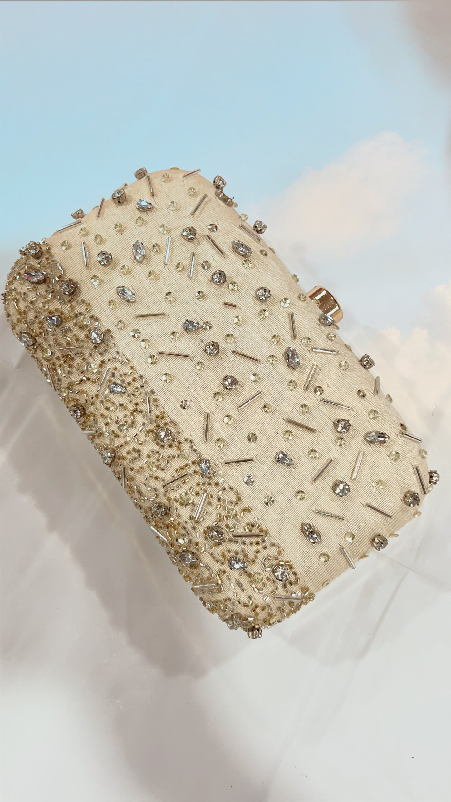 White Designer Clutch – A Touch of Luxe